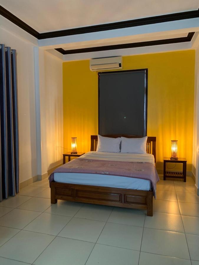 Cheerful Hoi An Hostel Екстер'єр фото