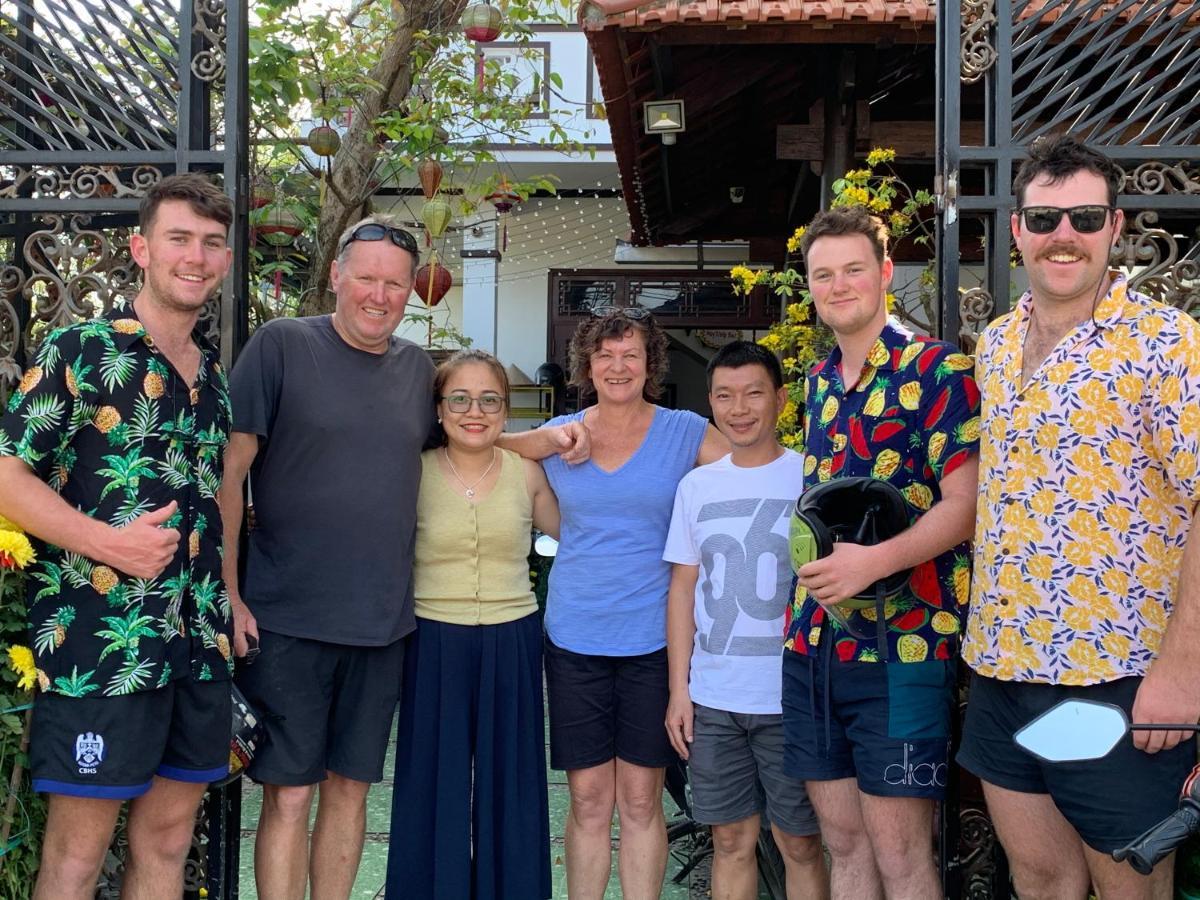 Cheerful Hoi An Hostel Екстер'єр фото