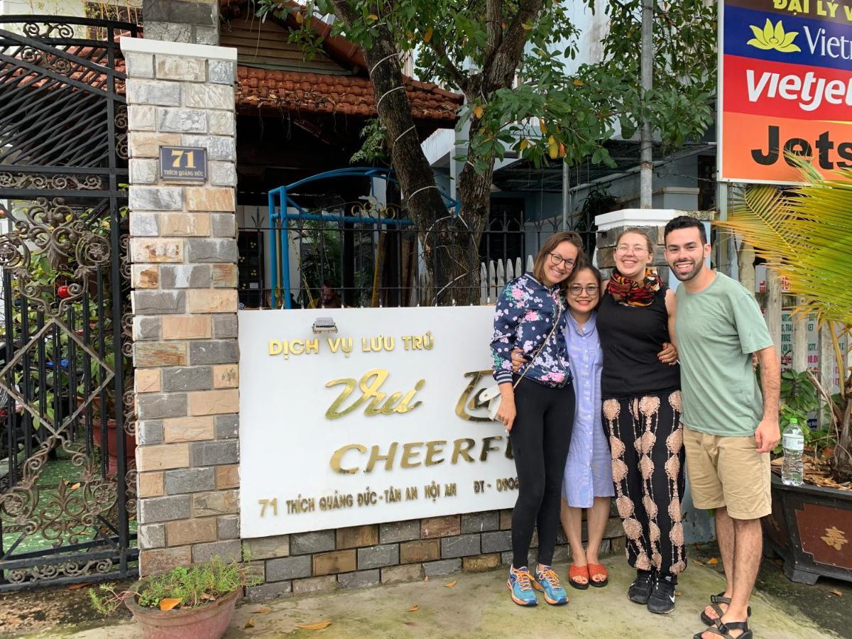 Cheerful Hoi An Hostel Екстер'єр фото