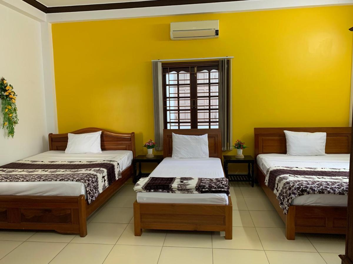 Cheerful Hoi An Hostel Екстер'єр фото