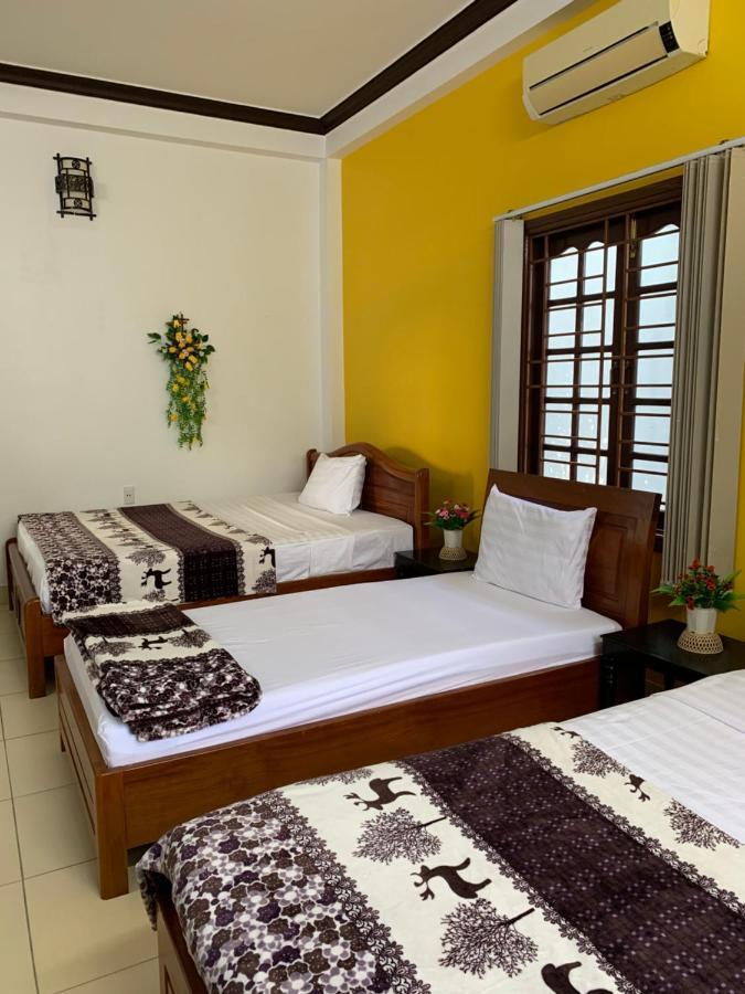 Cheerful Hoi An Hostel Екстер'єр фото