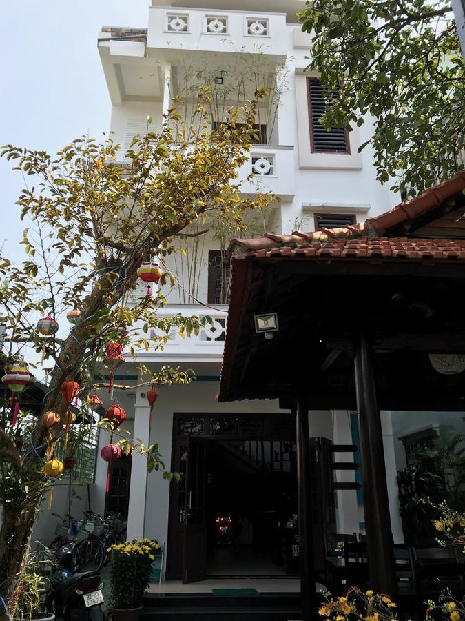 Cheerful Hoi An Hostel Екстер'єр фото