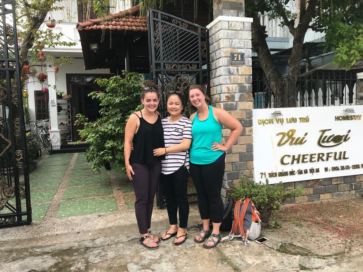 Cheerful Hoi An Hostel Екстер'єр фото